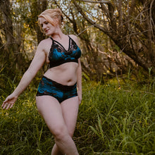Load image into Gallery viewer, Harness Neptune Set | Bralette &amp; Panties

